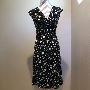 Poka Dot V neck cap sleeve dress